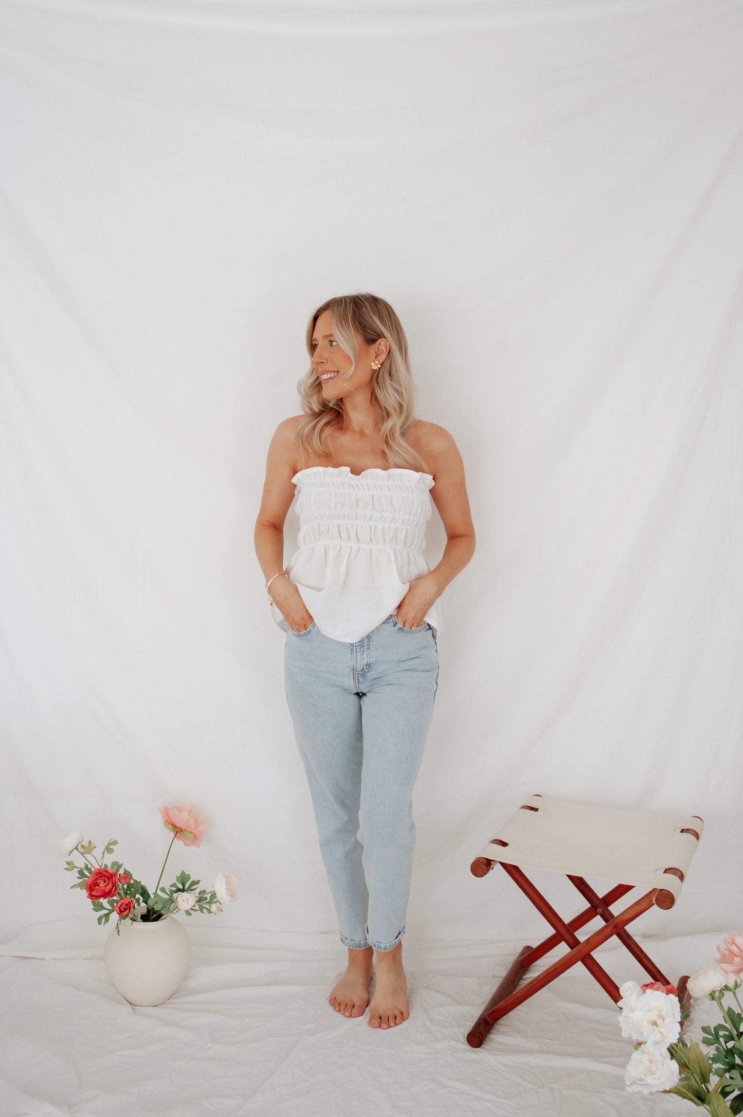Leah top white