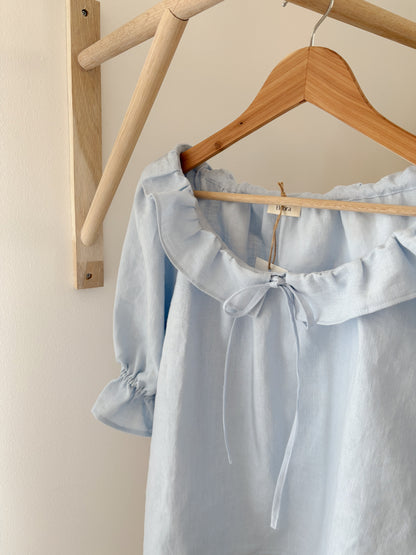 Saga blouse soft blue